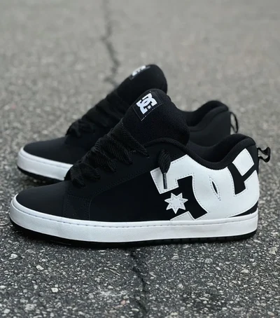 Dc Shoes New Court Graffik Sd Black White