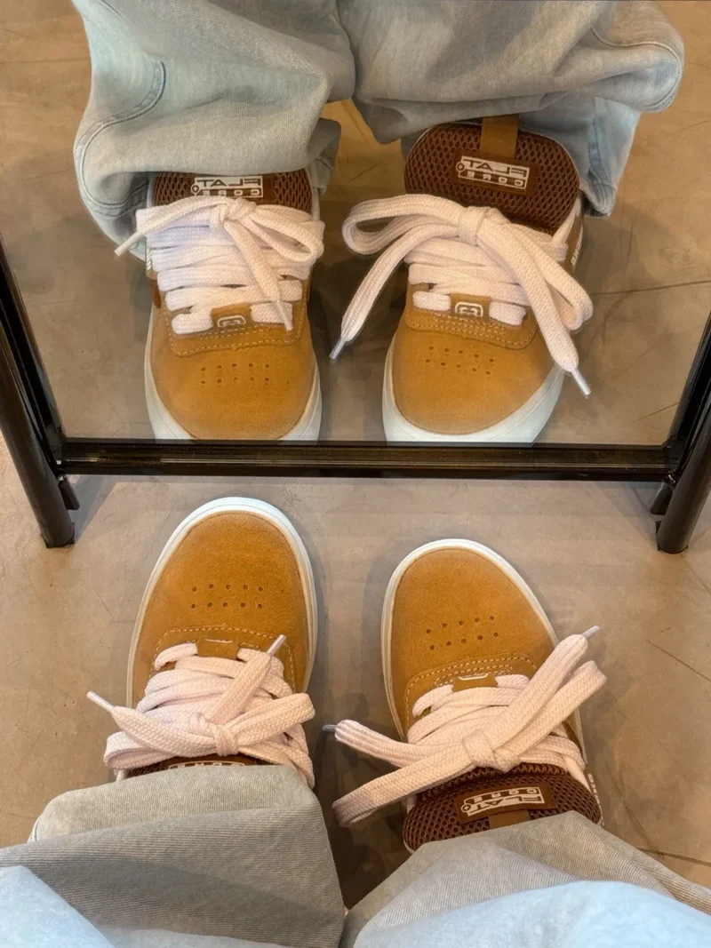 Hocks Flat Core + Tan
