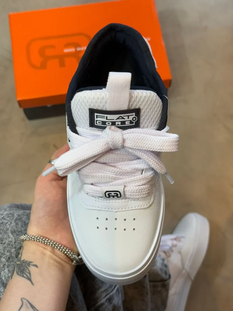 Hocks Flat Core + Safira