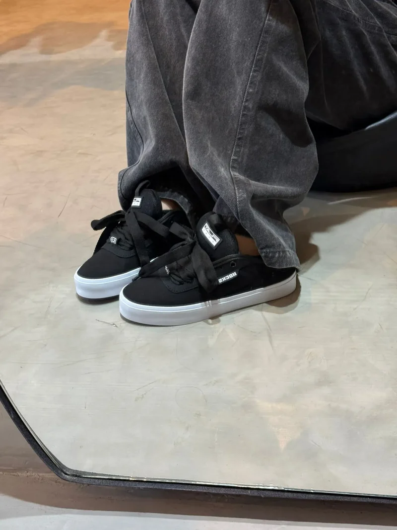 Hocks Flat Core Classic Preto