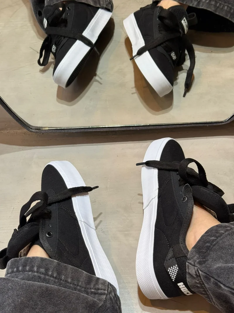 Hocks Flat Core Classic Preto