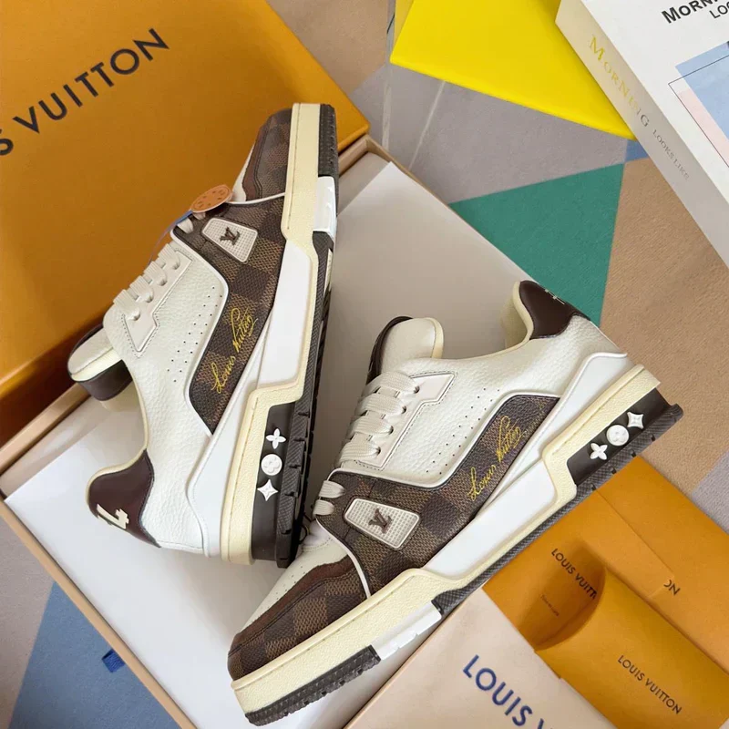 LV *Trainer