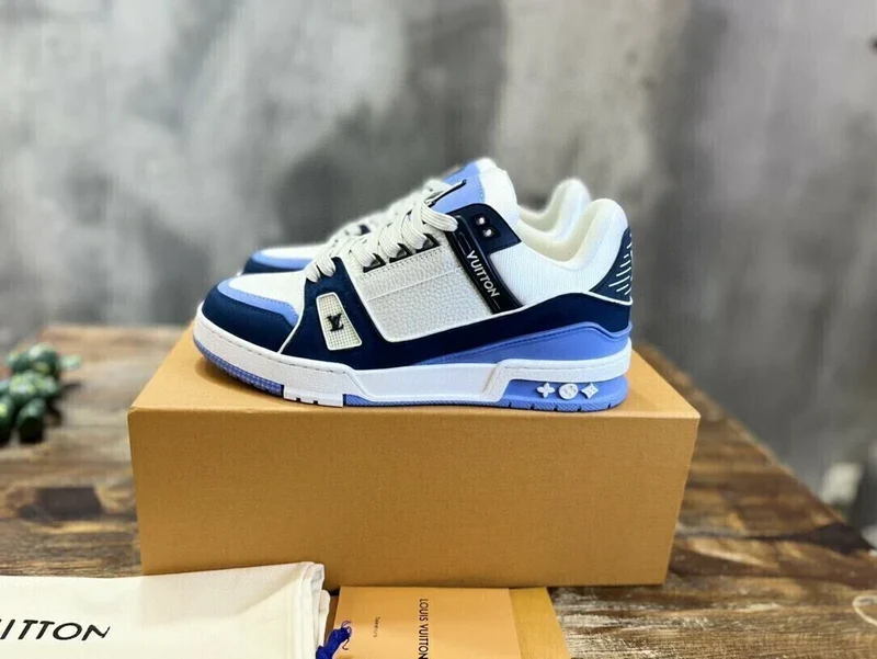 LV *Trainer - Blue