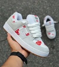 Qix Skate x Damascena 90s OG Branco