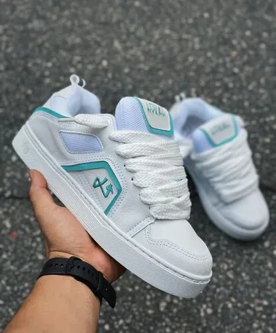 Tesla x Lokal Big Branco Verde Agua