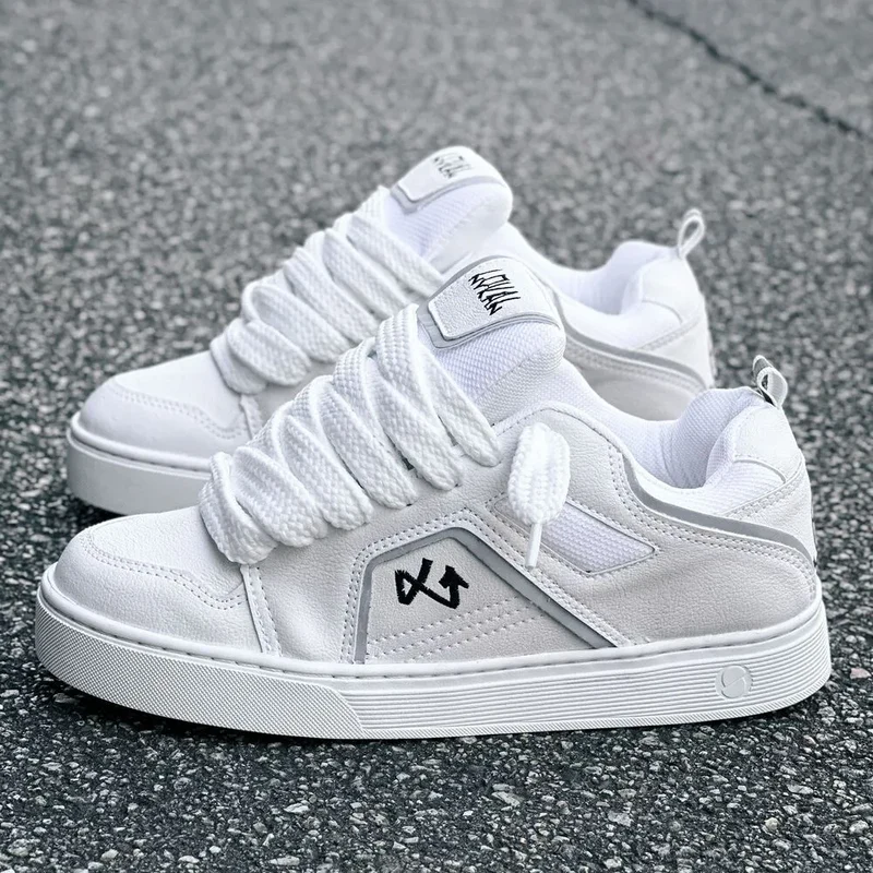 Tesla x Lokal Big Branco 02