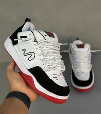 Tesla Nine Black White Red