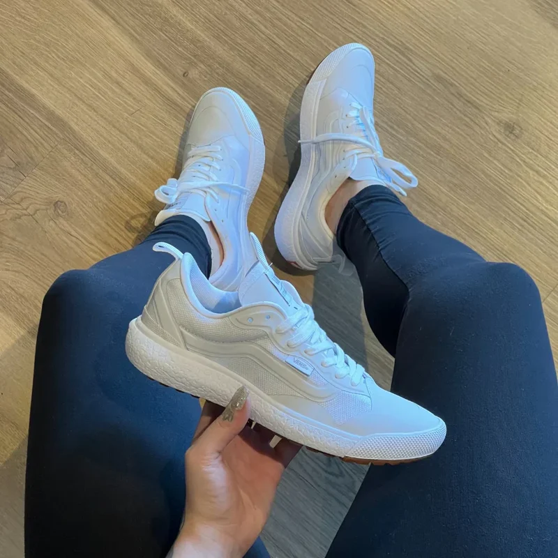 Vans Ultrarange Exo True White