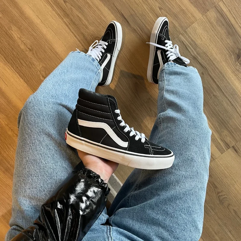 Vans SK8-Hi Black/White