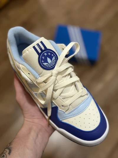 ADIDAS FORUM LOW CL (off white/blue)