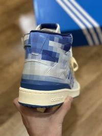 ADIDAS FORUM 84 HI CLOSER LOOK