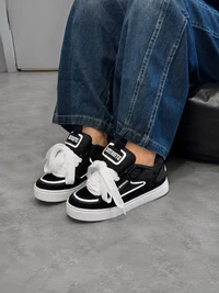 Tenis Stickers Cali Black White
