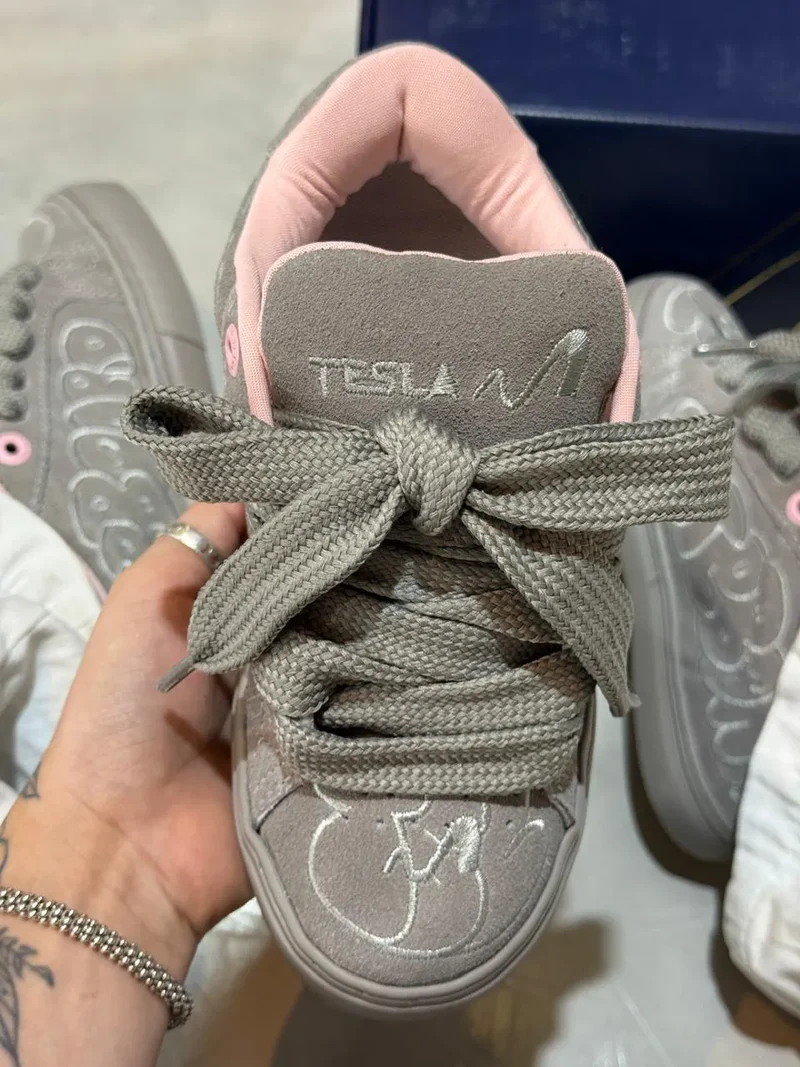 Tesla Hertz Grey Art